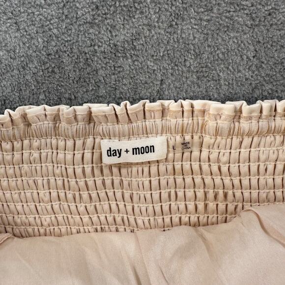 Day + Moon Bow Tube Top Size Large Cream Faux Leather Cropped Smocked Strapless - Picture 4 of 6